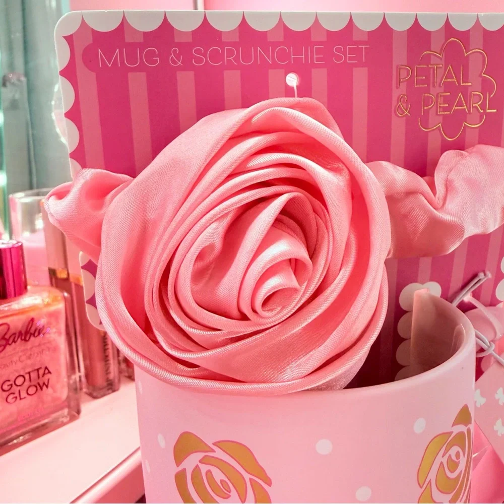 Pink & Gold Rose Ceramic Coffee Cup Petal & Pearl Satin Scrunchie Gift Set